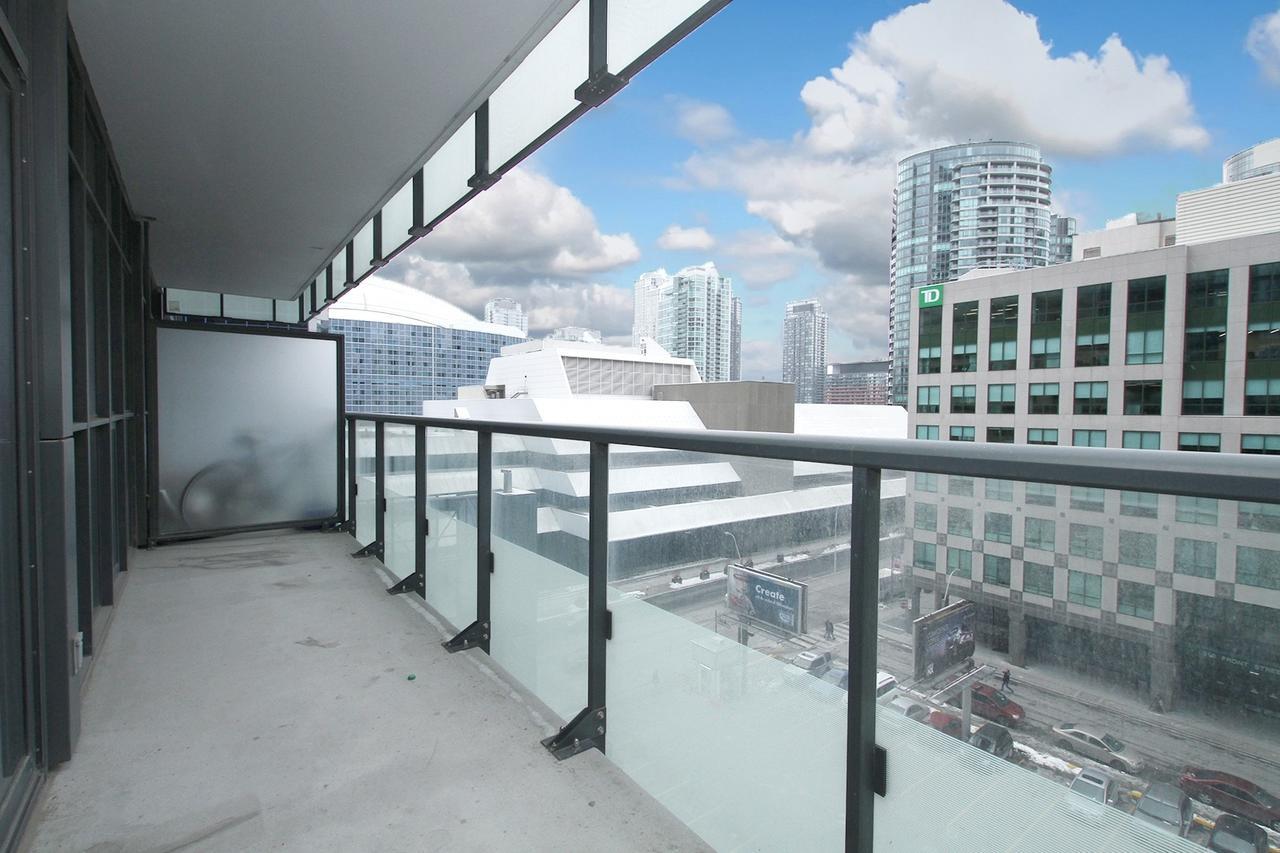 Napa Furnished Suites At Cn Tower & Maple Leaf Square Toronto Kültér fotó